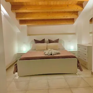 https://pozzallo-150-mt-dal-mare.sicilyhotelsitaly.net